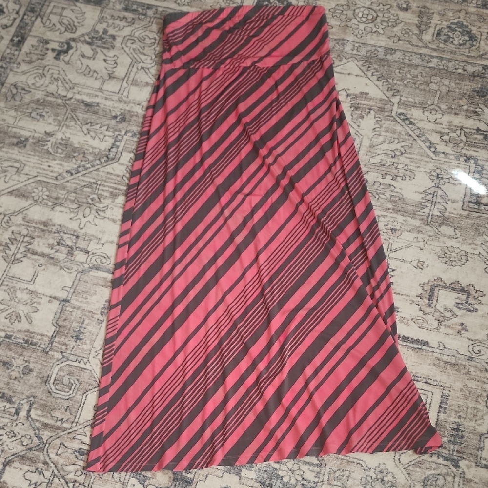 Apt. 9 Womens XL Pink and Black Striped Strapless Maxi Dress...Worn Once